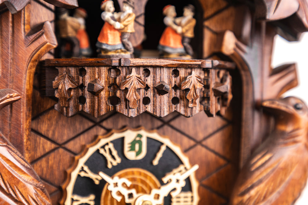 KM 15 - 5 Leaves , 2 Birds with Turning Dancers