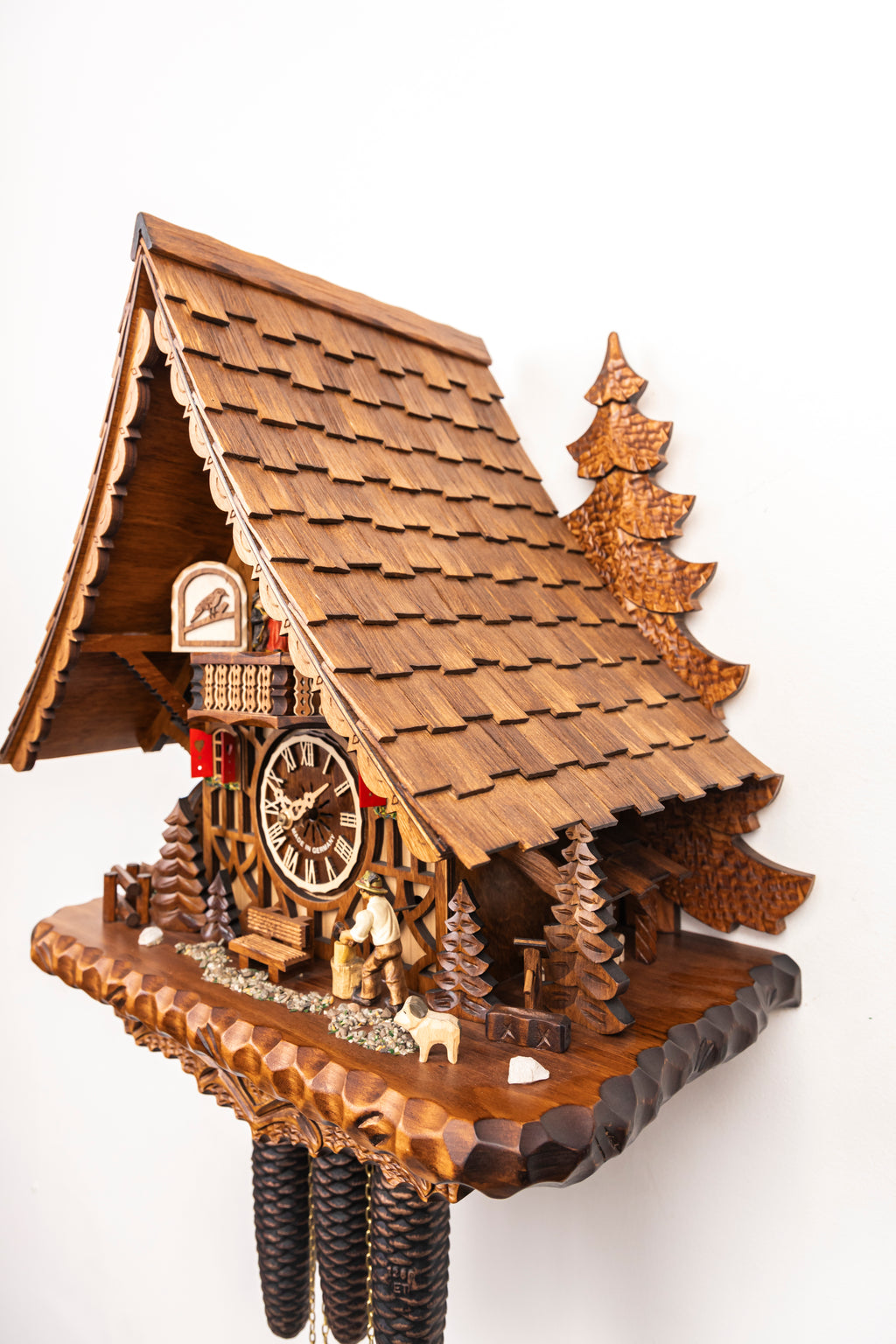 KM 18 - Pine Tree with Woodcutter