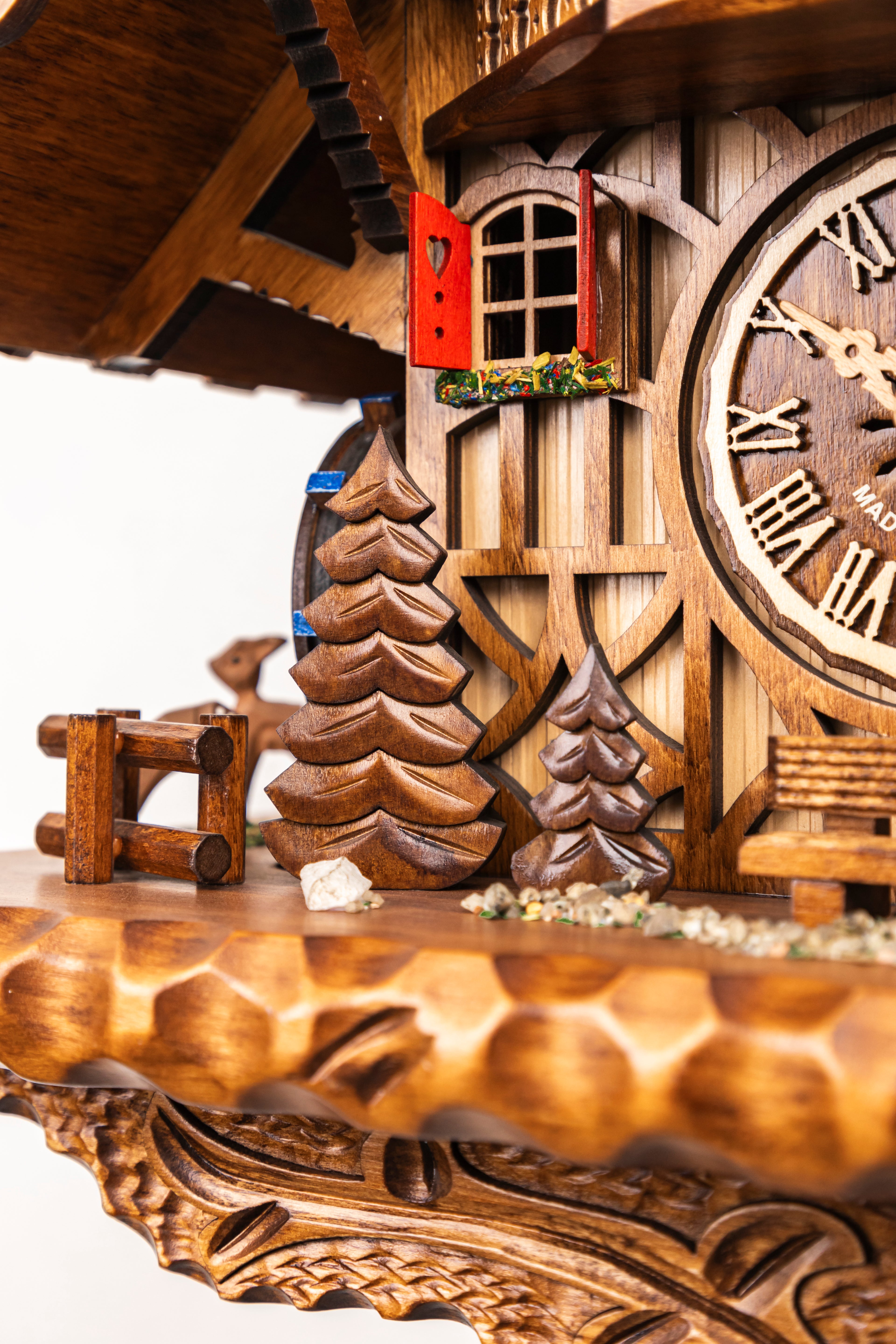 KM 18 - Pine Tree with Woodcutter