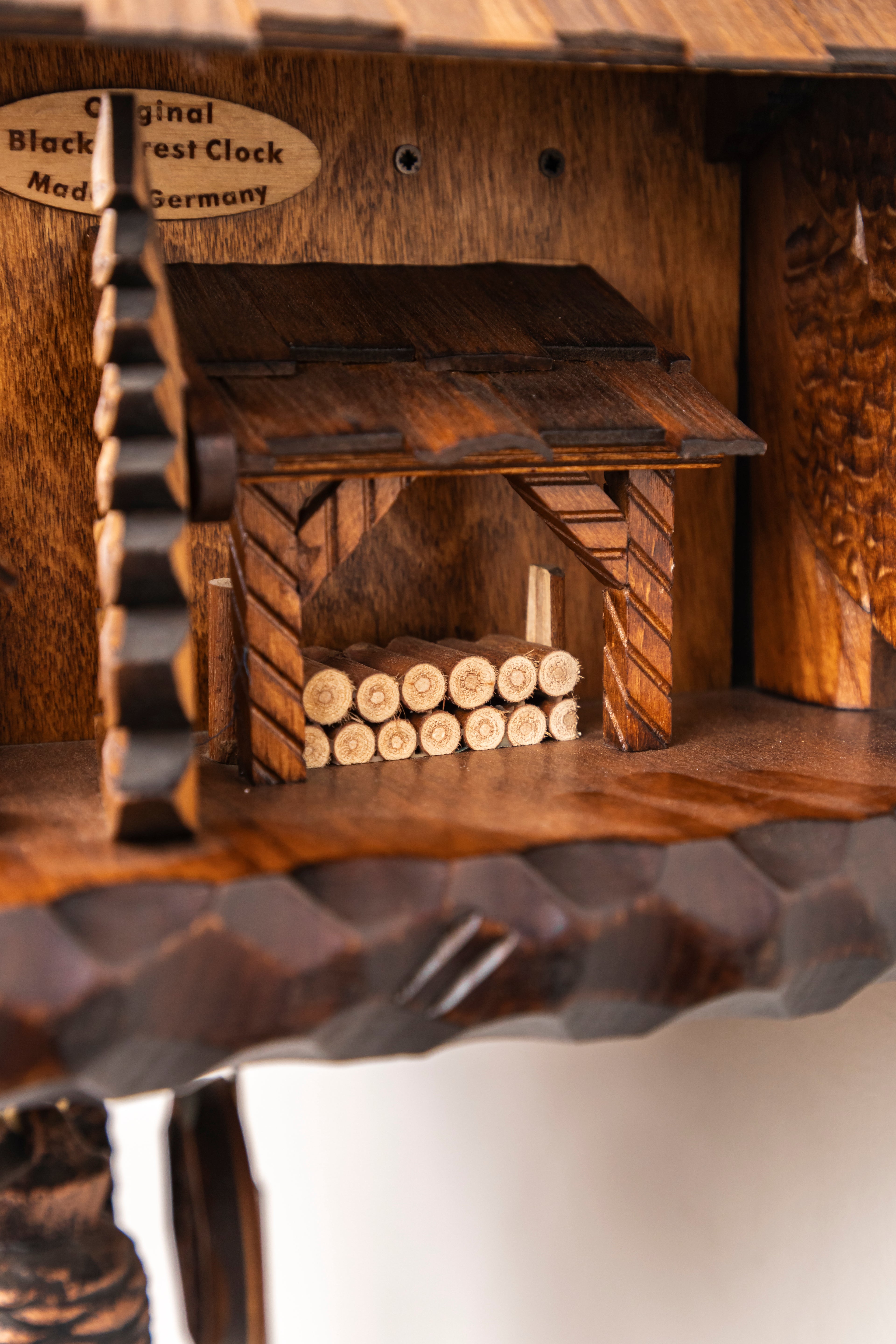 KM 18 - Pine Tree with Woodcutter