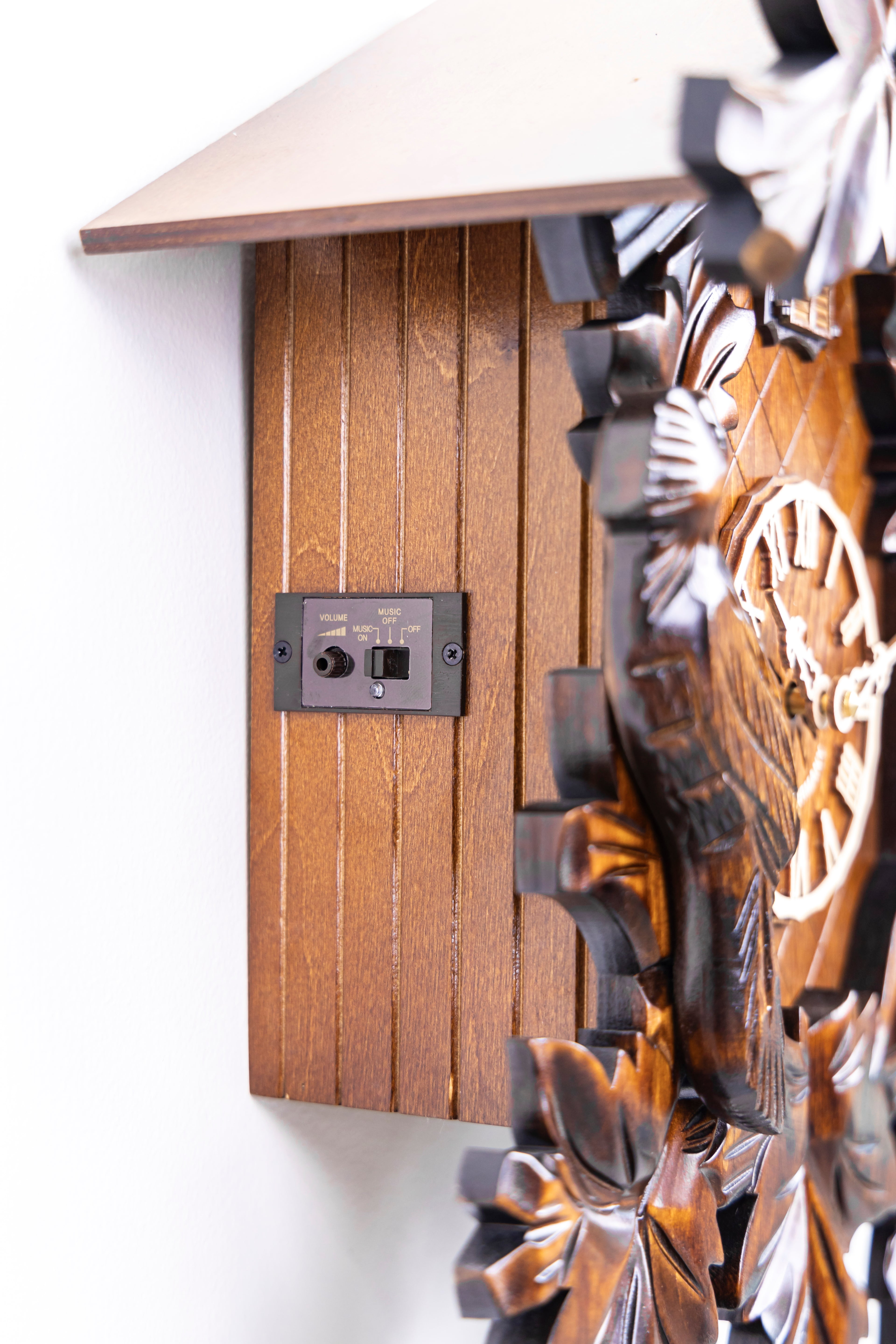 KQ 11- 5 Leaves, 2 Birds