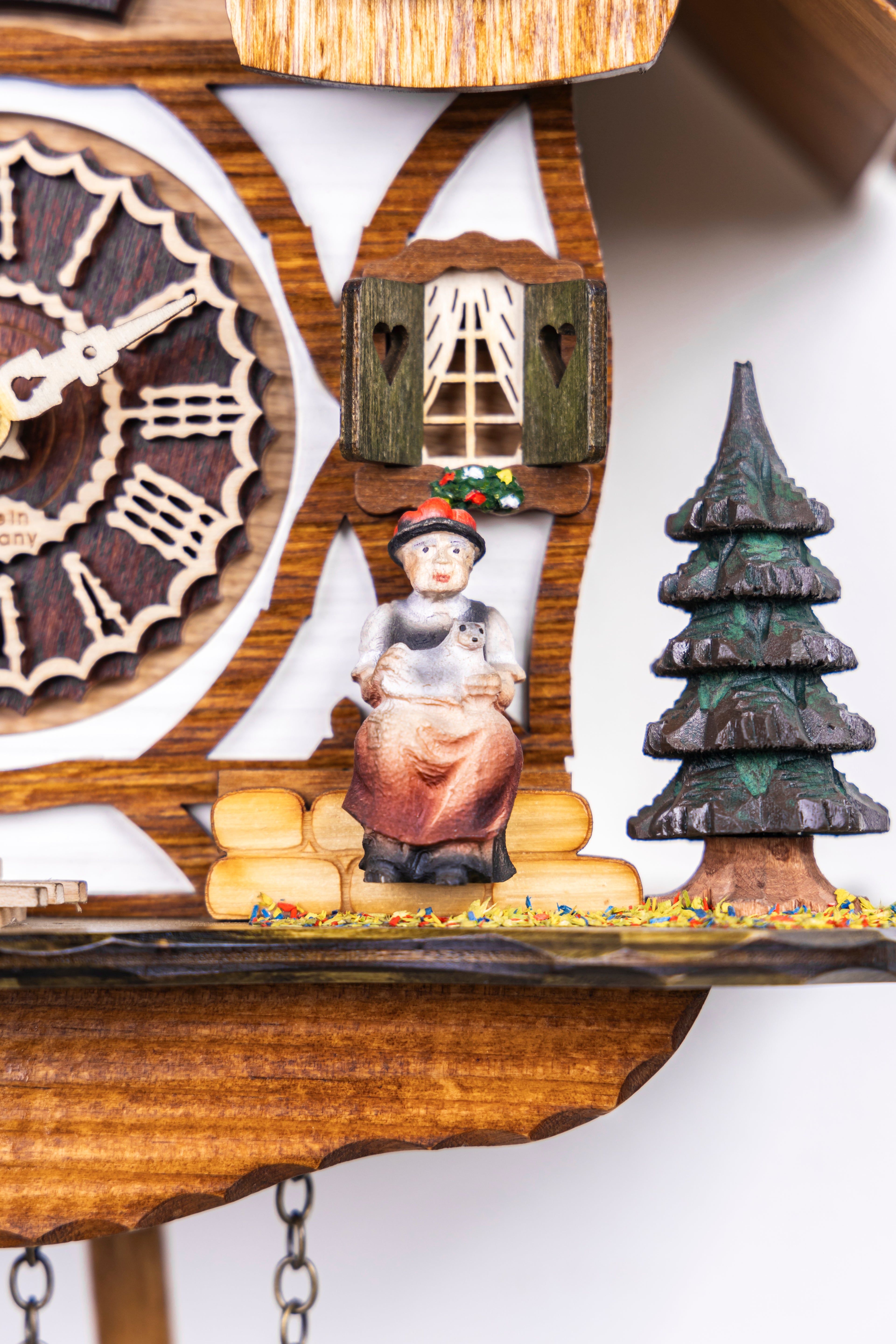 KQ 15 - Chalet with Old Couple