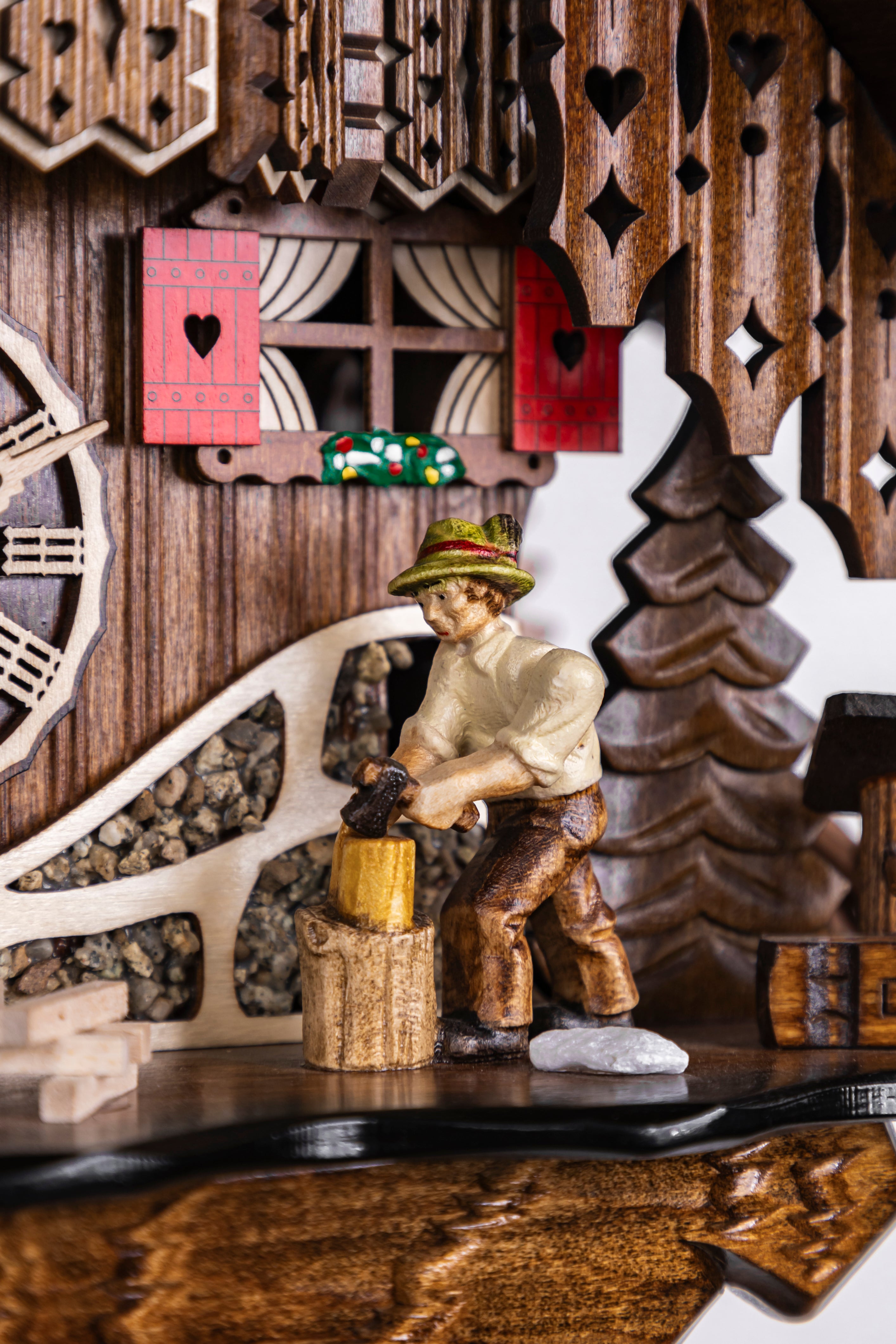 KQ 22- Wood Cutter 2