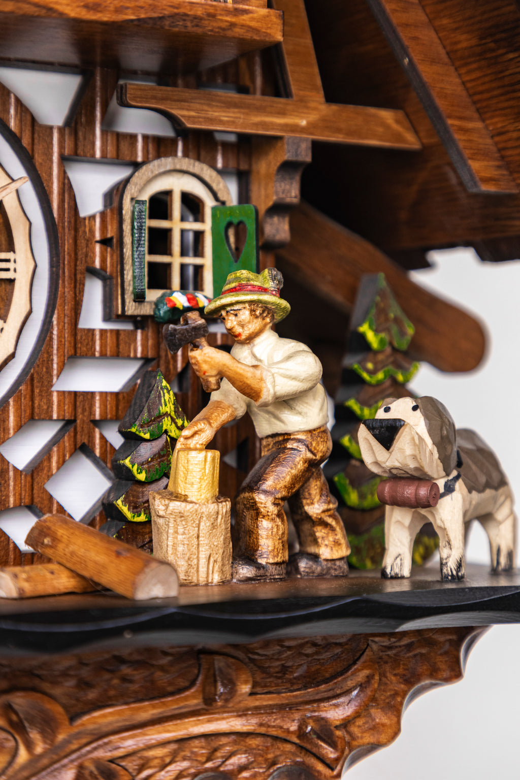 KQ 23- Wood Cutter 3