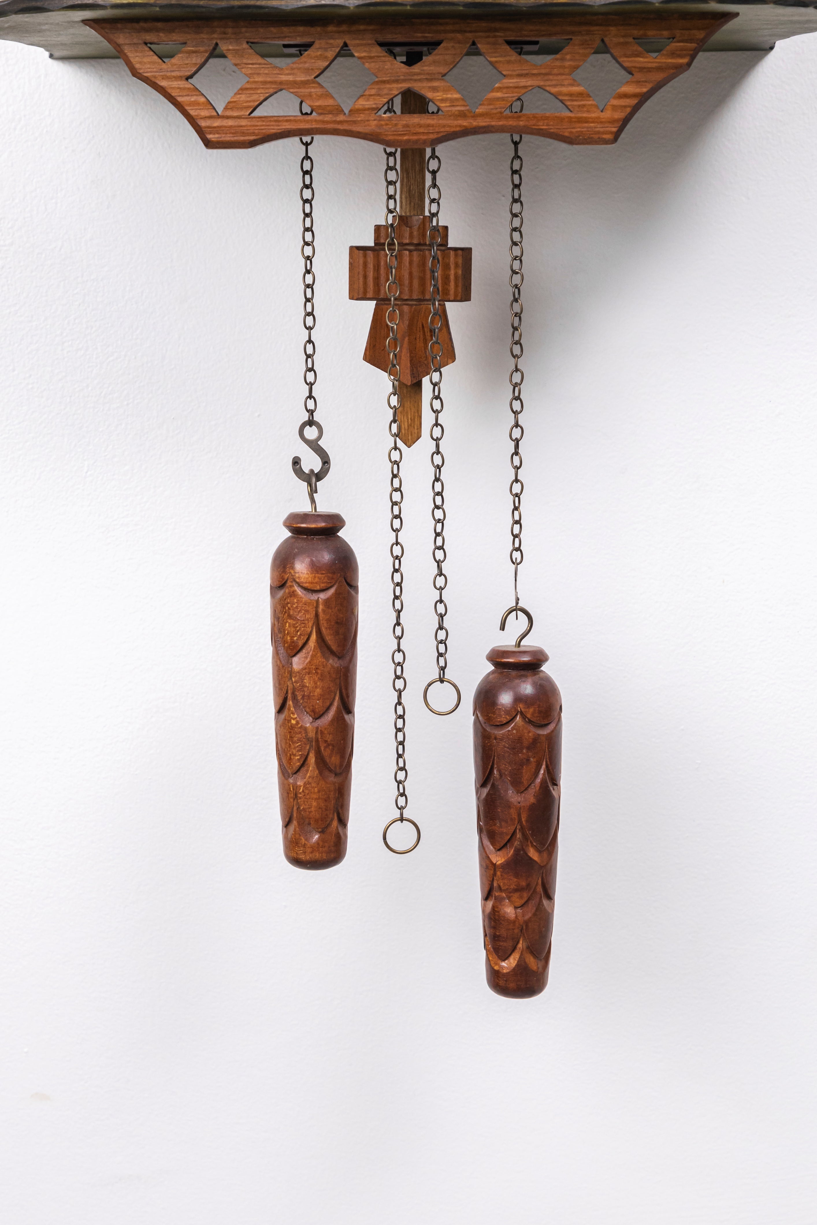 KQ 27- Wine Drinker with Red Roof