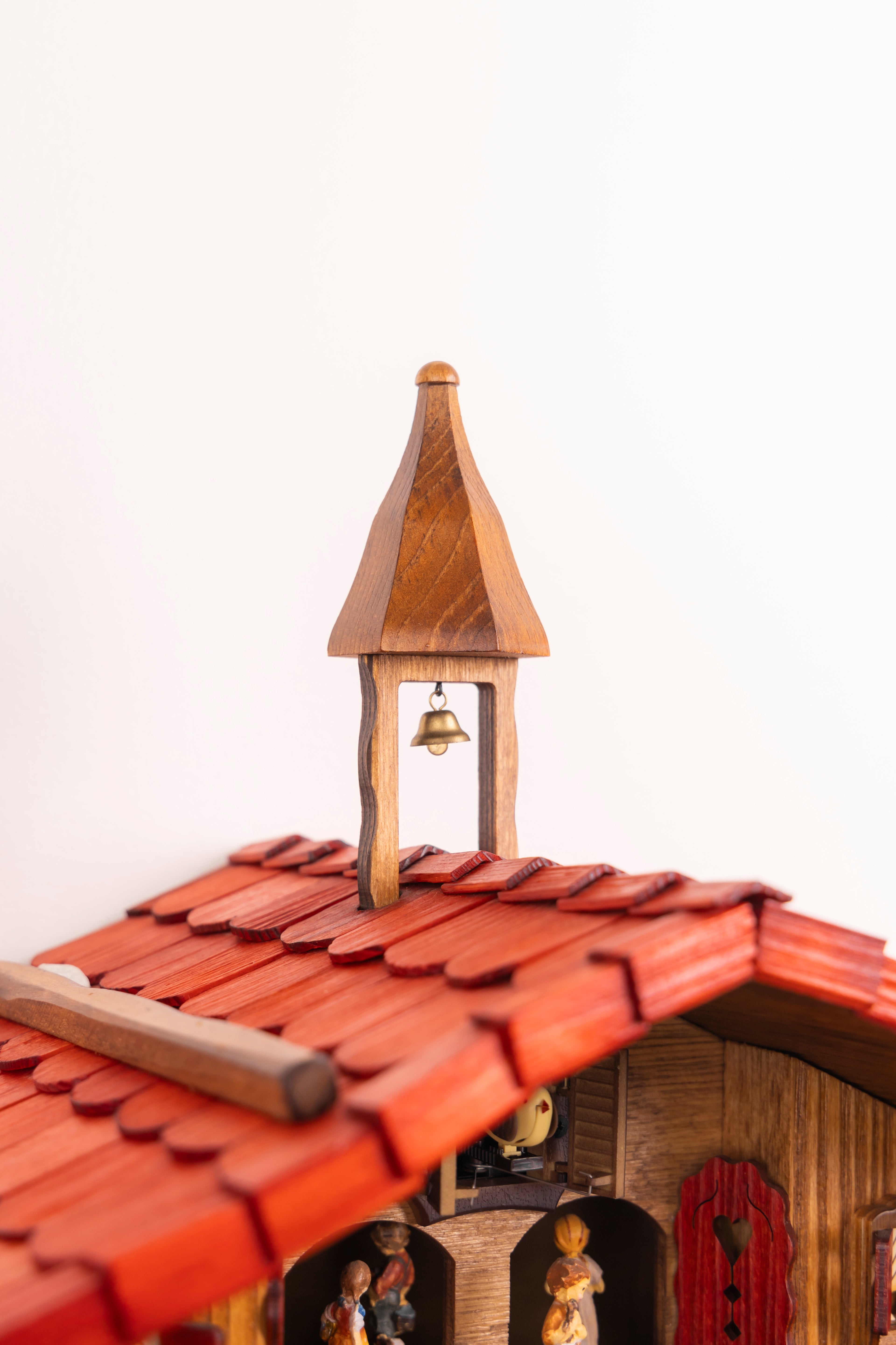 KQ 32 - Wanderer with Red Roof